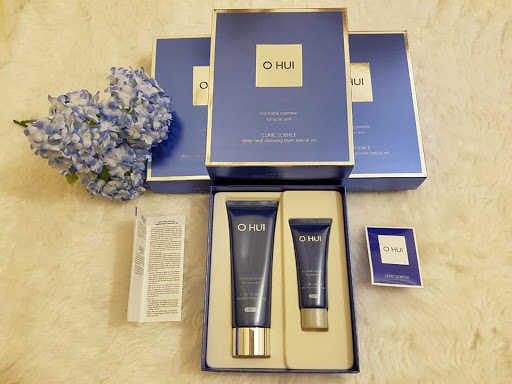 Mỹ phẩm Ohui Clinic Science Deep Medi - Cleansing Foam