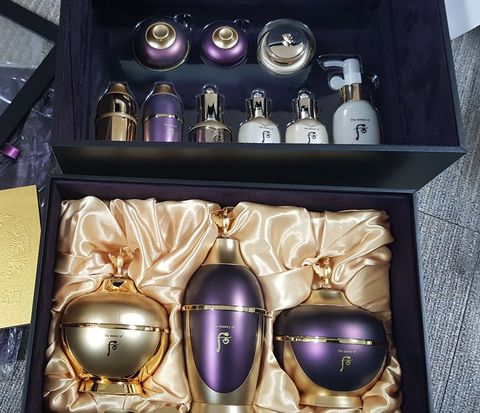 Set hoàn lưu cao trẻ hóa da 10 năm tuổi Whoo Hwanyu Go Special Set