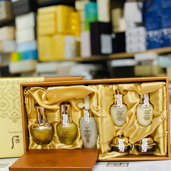 Set Tinh chất vàng nhân sâm núi Whoo Cheongidan Radiant Regenerating Gold