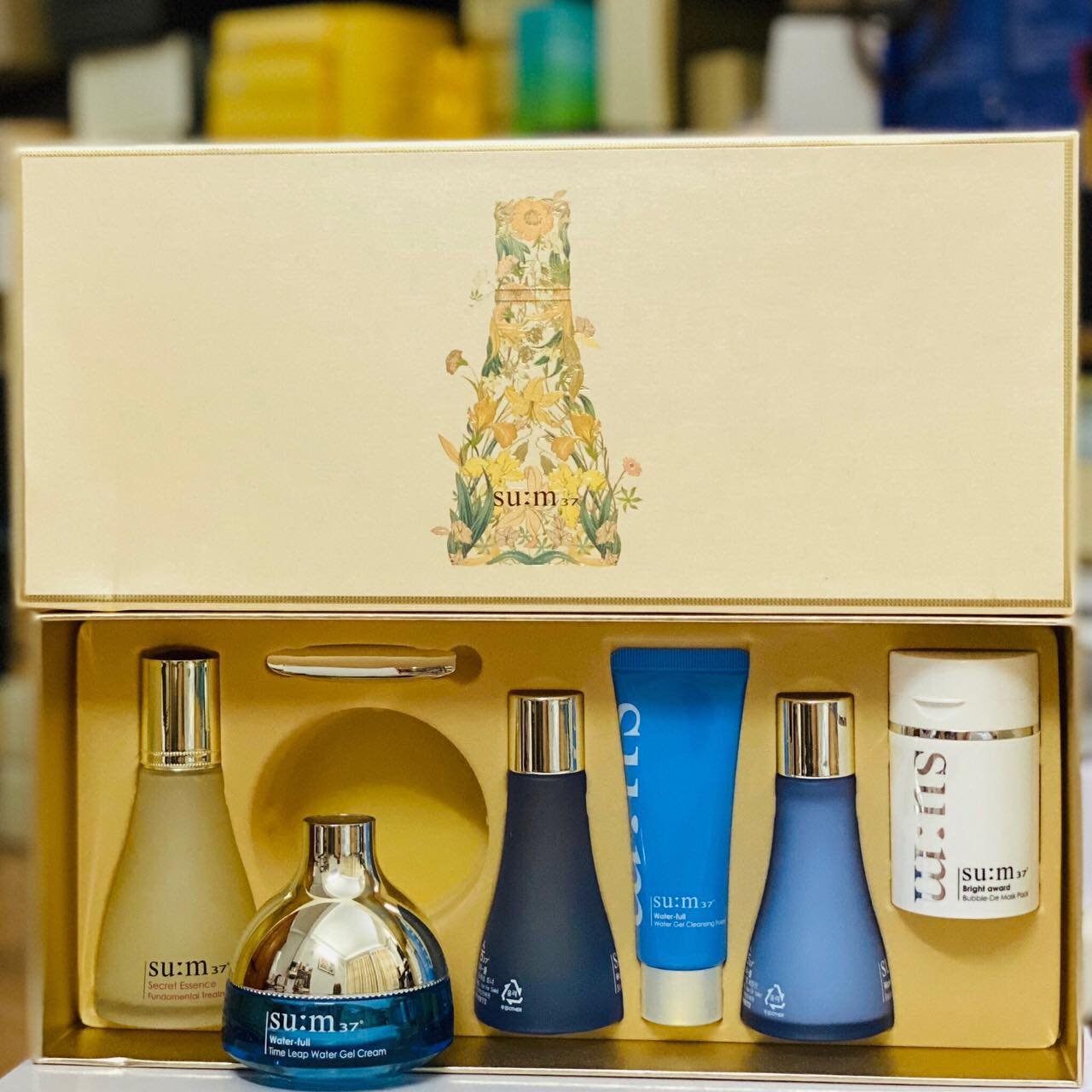 Set Nước thần cải thiện mọi vấn đề về da Su:m 37 Secret Essence