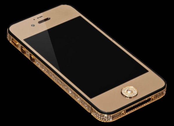 Lác mắt với chiếc iPhone vỏ bằng vàng và chạm khắc kim cương giá 21 tỷ VNĐ 