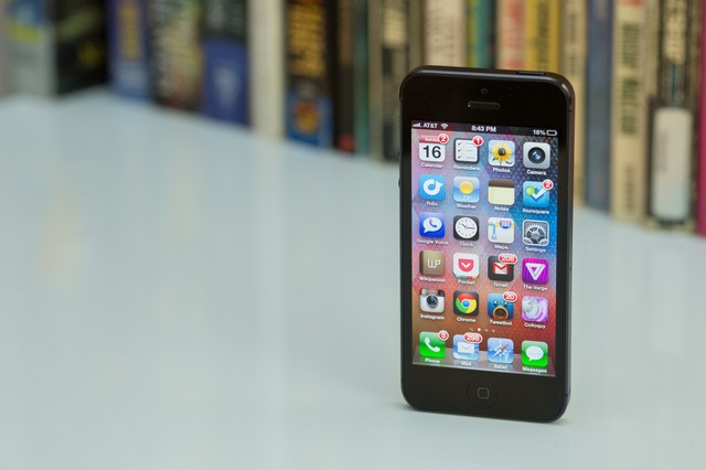 Người dùng iPhone, iPad bị hacker tống tiền
