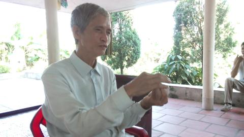 Nông dân làm 