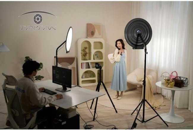 Đèn Led amaran Verge Max và khớp nối chân đèn Verge Max