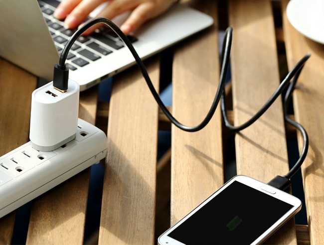 Cáp chuyển đổi micro USB Type B sang cổng USB 3.0 DTECH chiều dài 1.5m