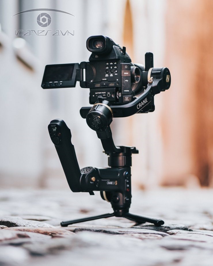 Gimbal chống rung thế hệ mới - Zhiyun Crane 3S