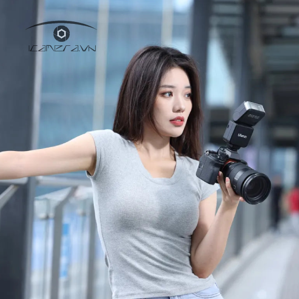 Đèn flash máy ảnh Ulanzi F32