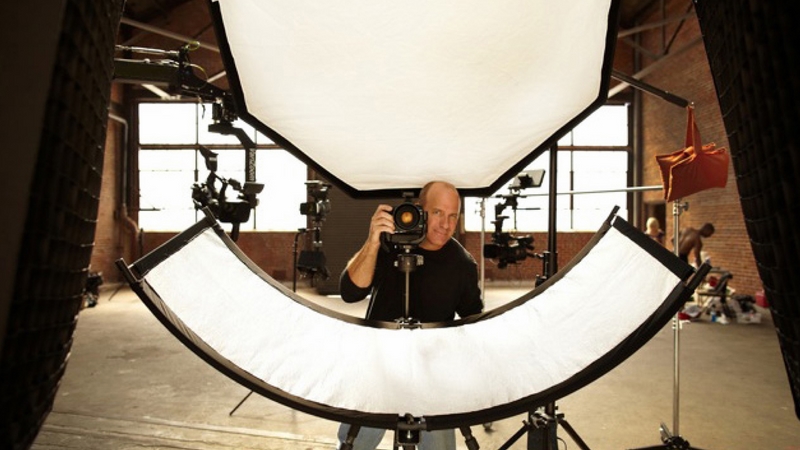 Hắt sáng cong hỗ trợ chụp chân dung chuyên nghiệp WE-01