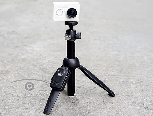 Chân đế kiêm gậy chụp ảnh có điều khiển Yunteng YT-9928 3 trong 1