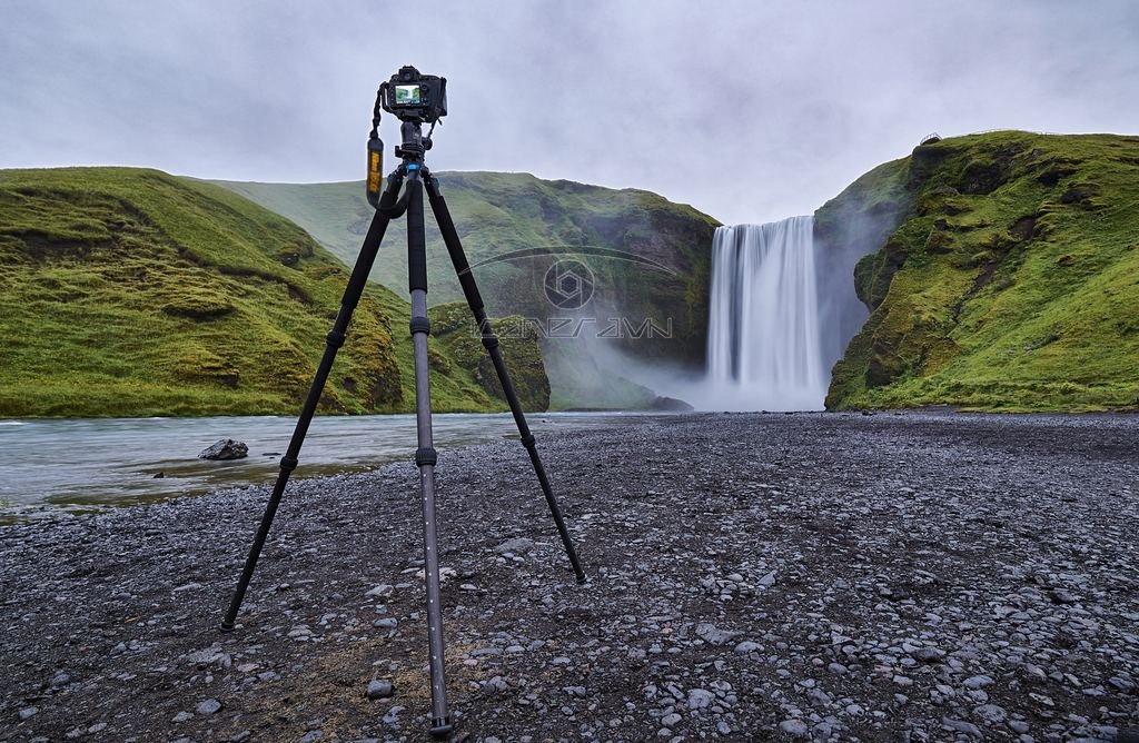 Tripod Sirui R-3213X Series - Chân máy chuyên nghiệp hạng nặng cho nhiếp ảnh gia