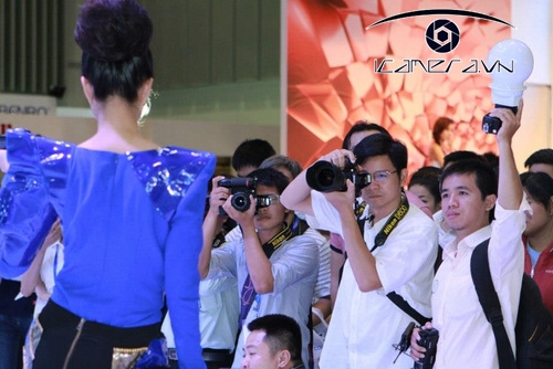 Tản sáng Flash Diffuser Color chuyên nghiệp hộp vuông