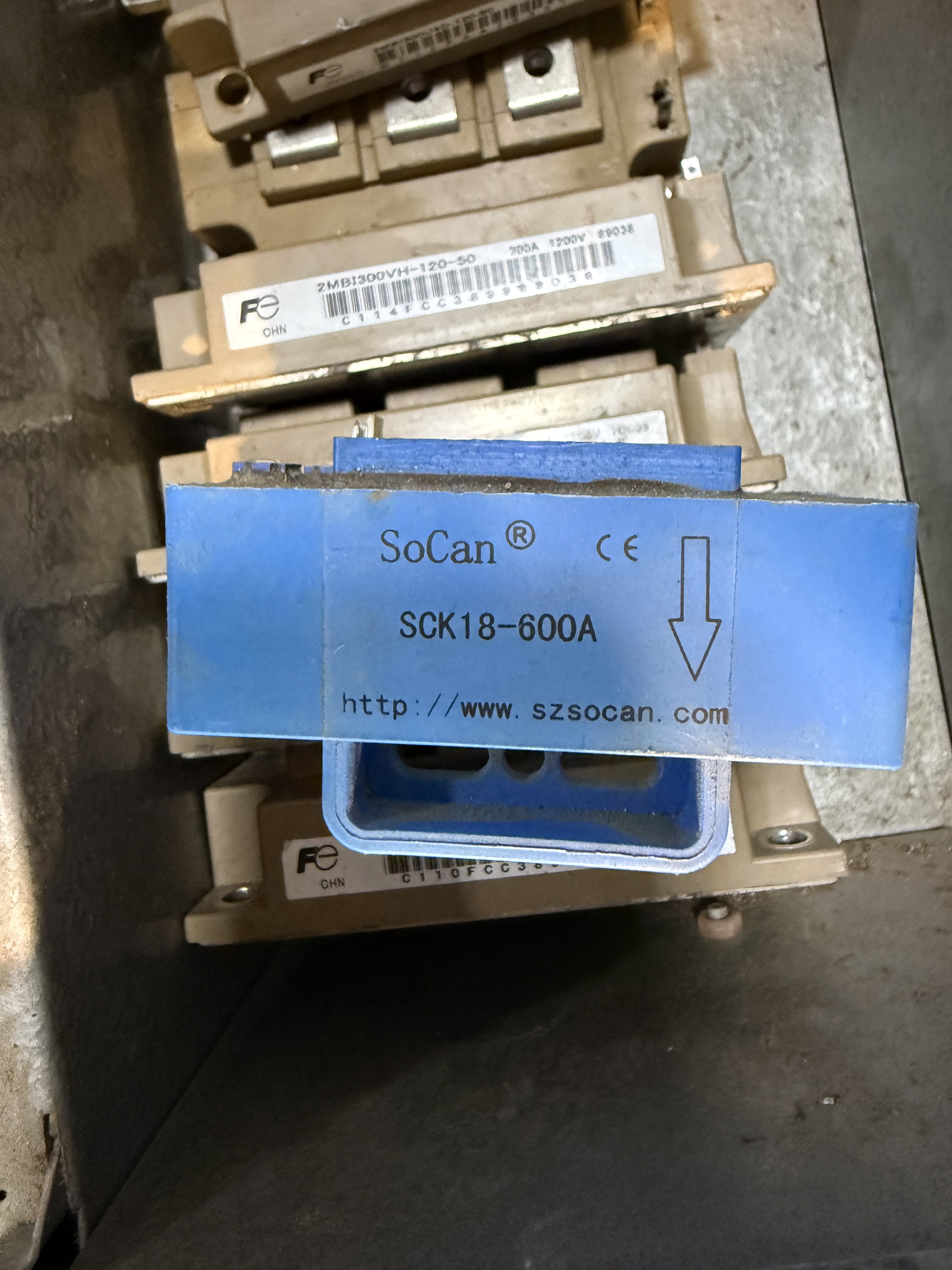 socan-sck18-600a-cam-bien-dong-600a