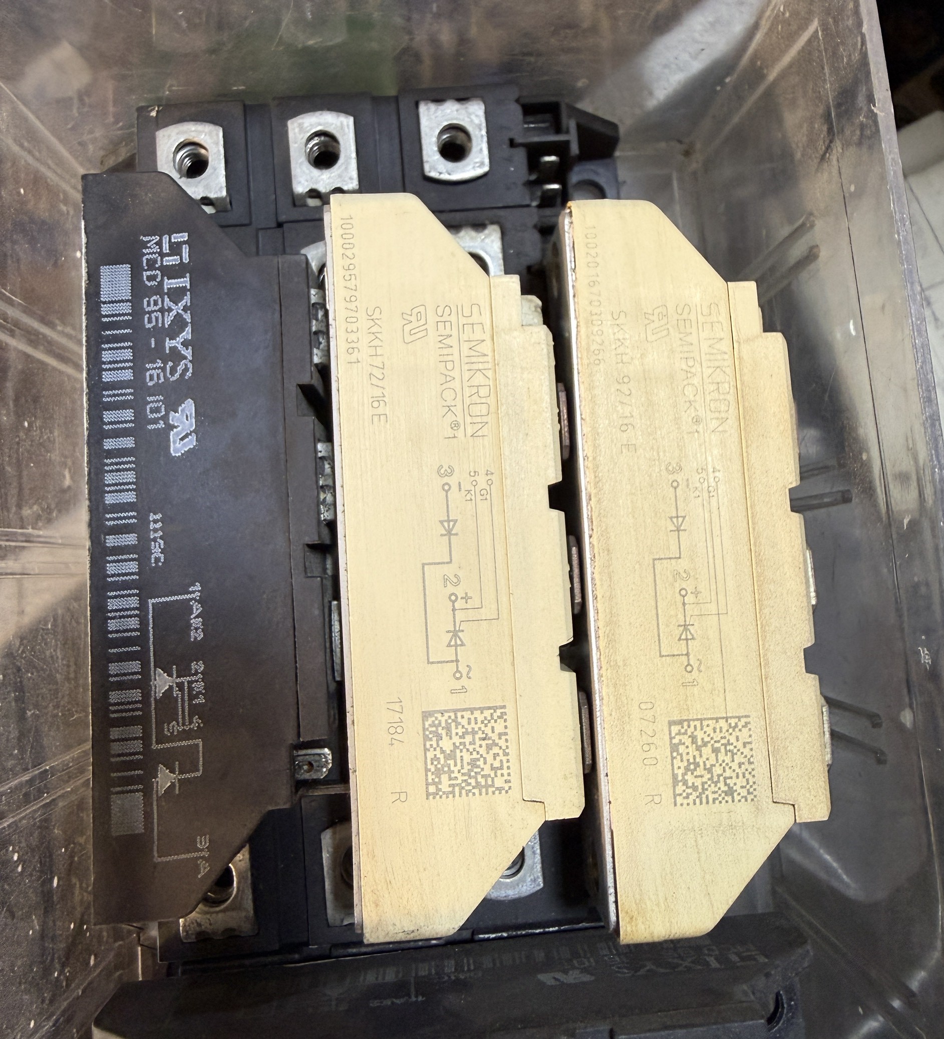 skkh92-16e-thyristor-diode-module-92a-1600v