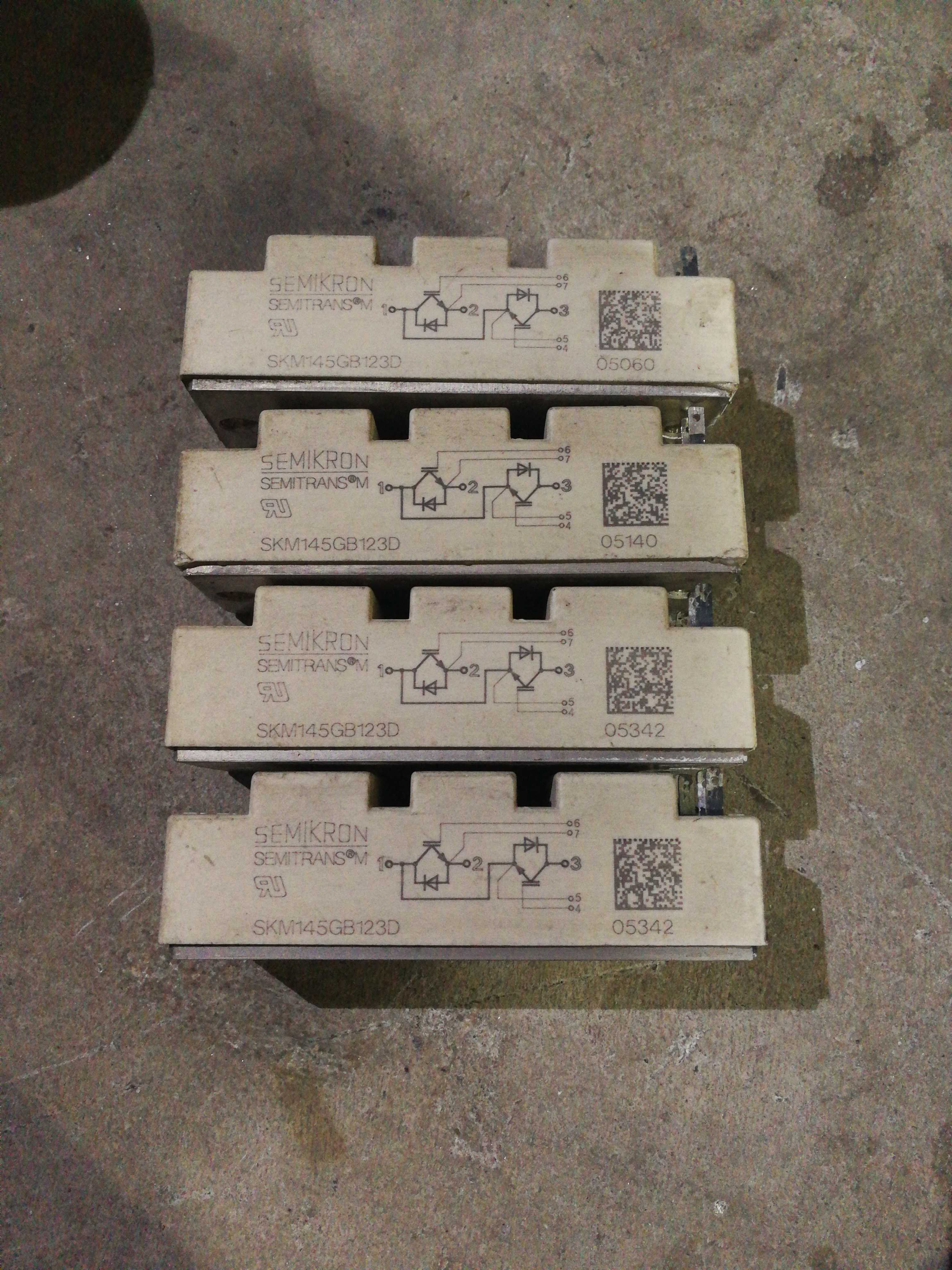 skm145gb123d-skm145gb124d-skm145gb128d-skm145gb128de-igbt-145a-1200v