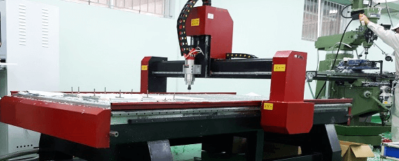 MÁY TIỆN GỖ CNC - MÁY TIỆN TRỤ CẦU THANG - MÁY TIỆN LỤC BÌNH