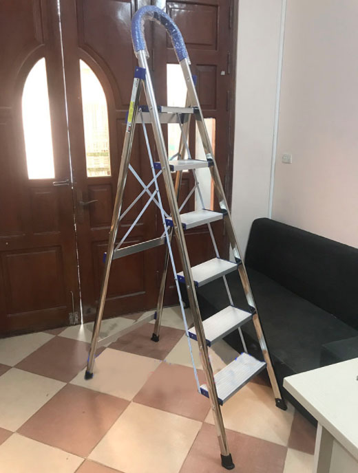 Thang ghế inox 6 bậc NiNDA NDI-06 (SS-46)