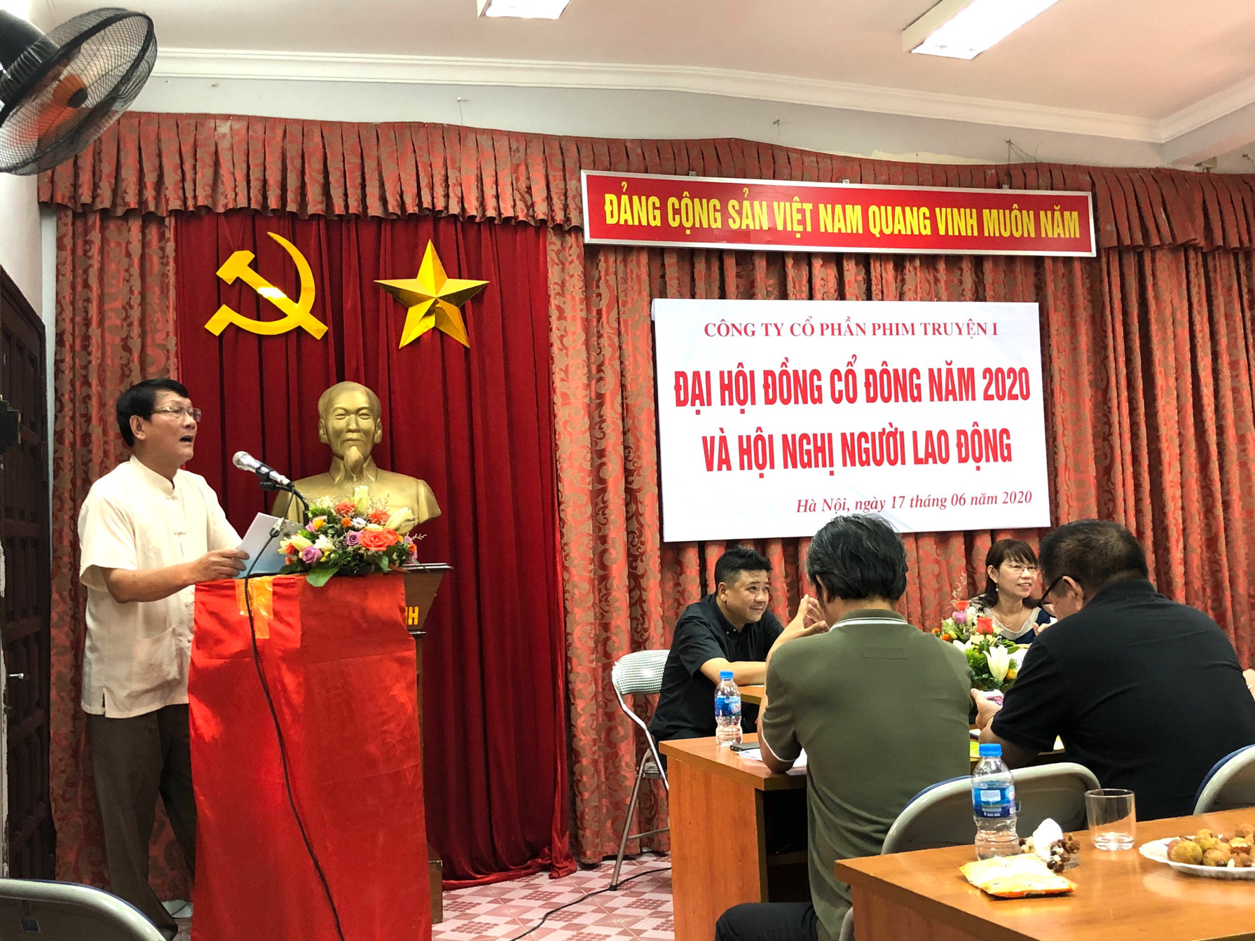 dai-hoi-co-dong-thuong-nien-va-hoi-nghi-nguoi-lao-dong-nam-2020