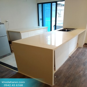 ve-dep-cua-da-nhan-tao-goc-thach-anh