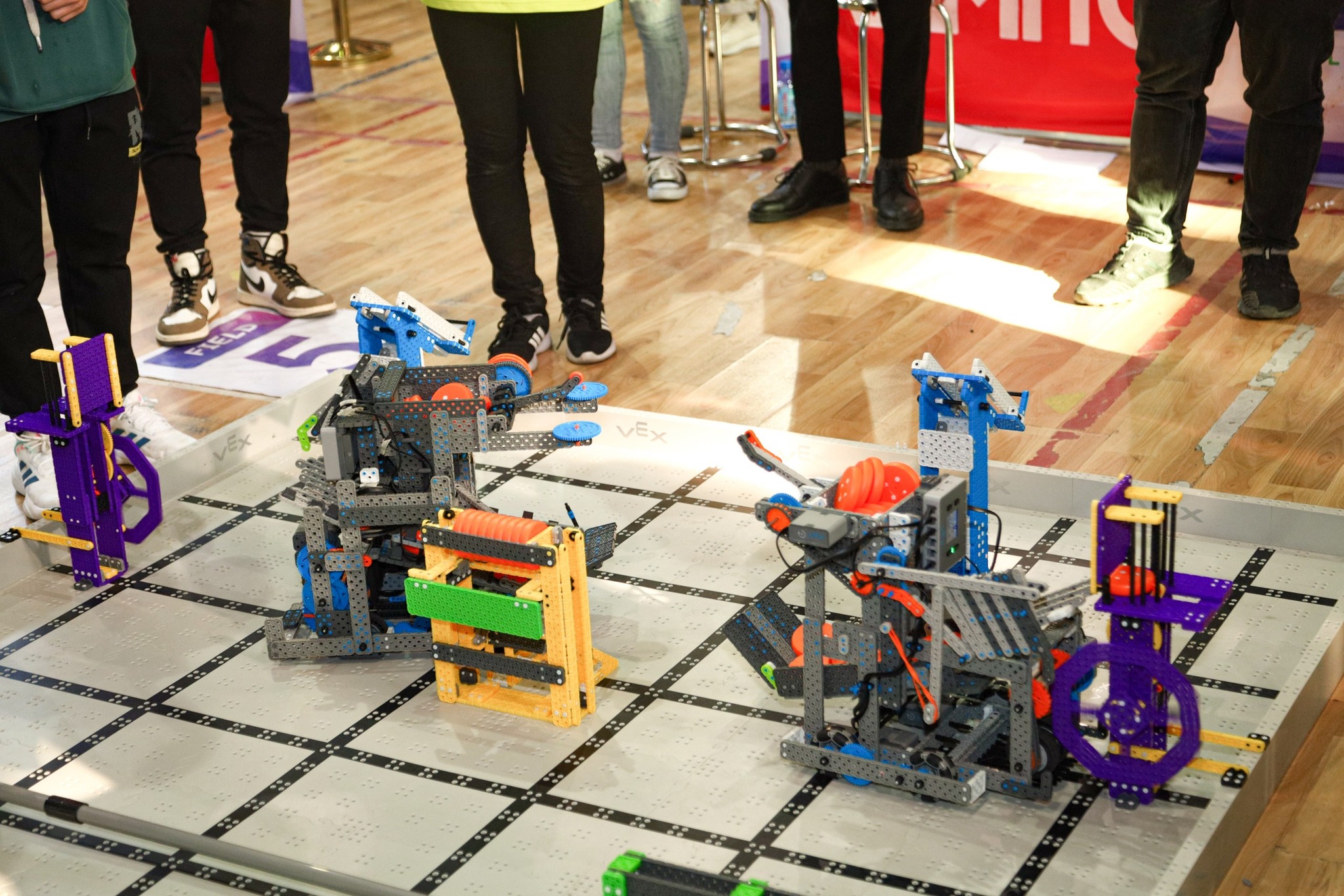 Học viện Kidscode STEM - đại lý phân phối VEX Robotics chính hãng tại Việt Nam