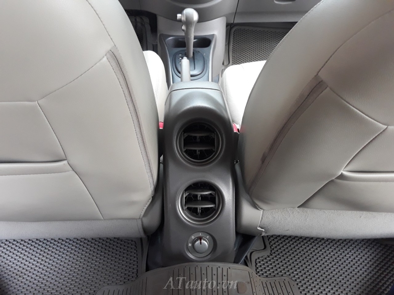 cửa gió điều hòa ghế sau Nissan Sunny XV 2015