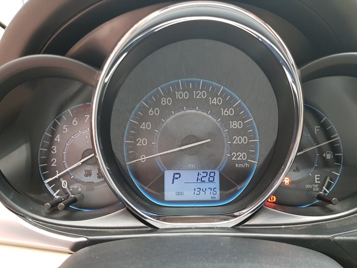 Xe mới chạy 13.476km tức hơn 1 vạn KM