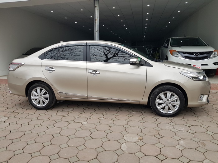 Màu vàng cát (hay nâu vàng) là mầu đẹp nhất trong các mẫu xe Vios