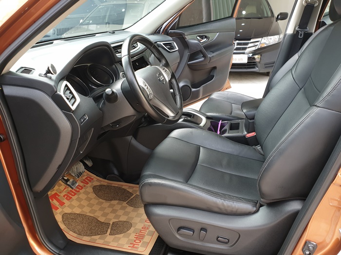 Xe nissan Xtrail  tại ATauto.vn nội thất xe