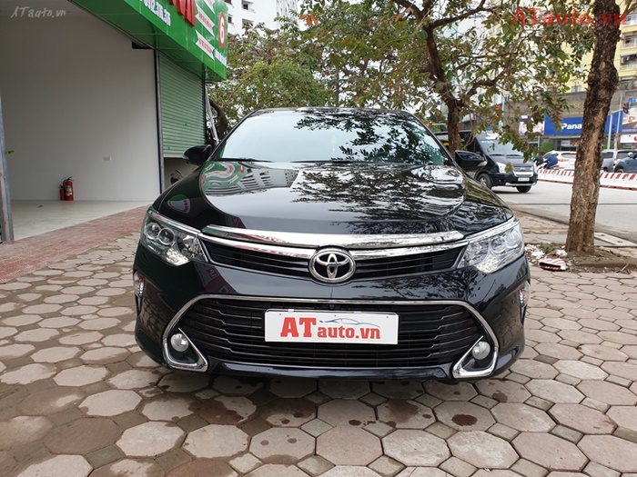 Xe Toyota Camry 2.5Q siêu lướt 2018 tại ATauto.vn