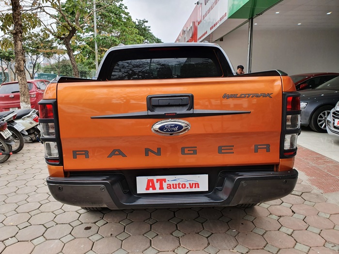 Xe có trang bị cảm biến sau