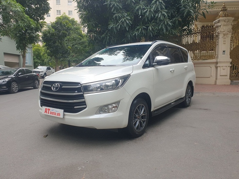 Chi tiết Toyota Innova năm 2019