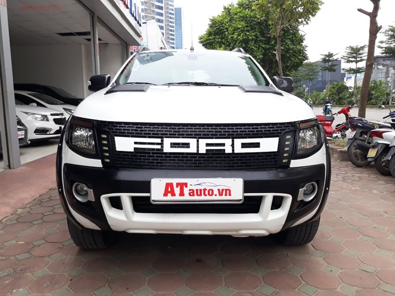 Xe bán tải Ford Ranger Widtrak 3.2 sản xuất 2014 biển Hà Nội