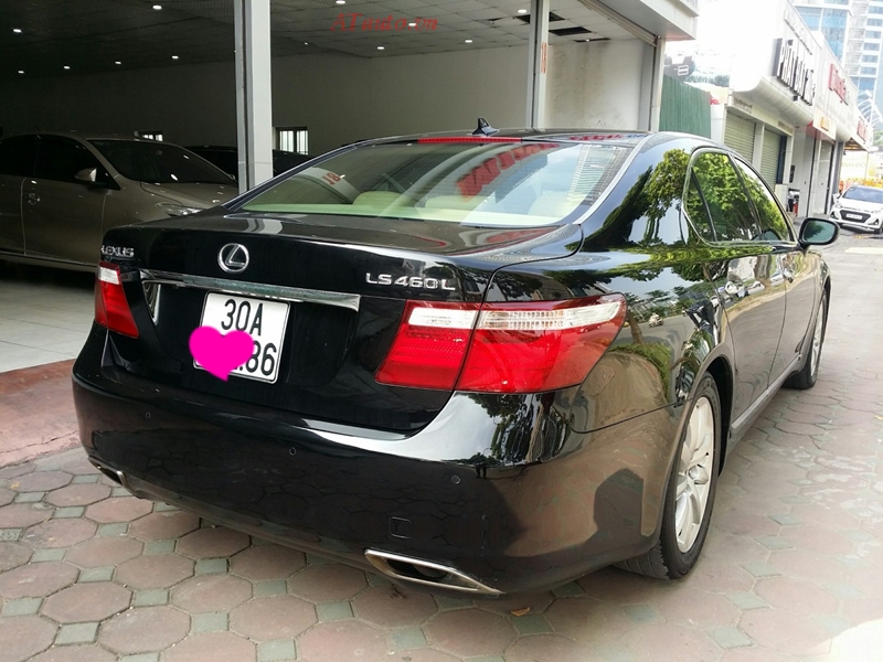 Xe mang biển VIP đang bày bán tại ATauto.vn - 18 Dương Đình Nghệ