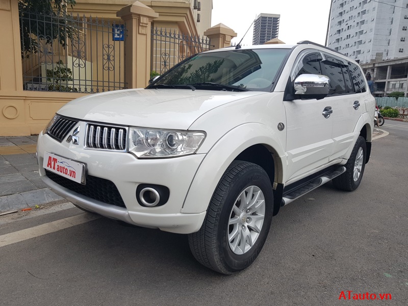 Pajero Sport đối thủ chính với Fortuner và Everest tại thị trường Việt Nam