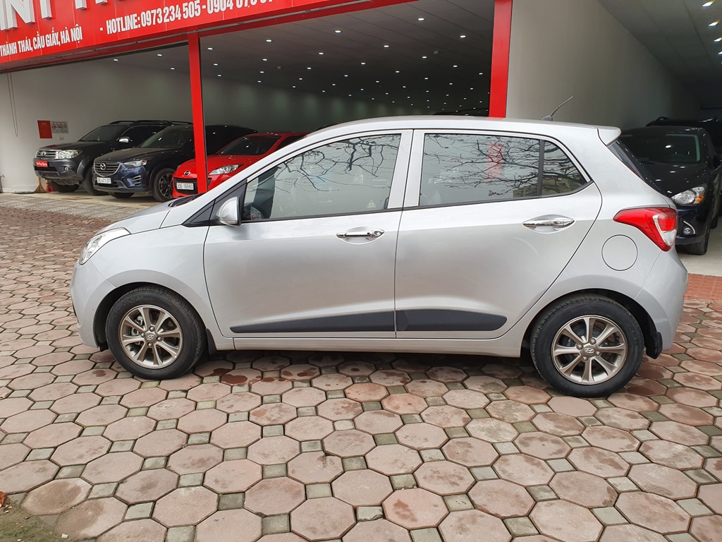 Mua xe Hyundai i10 cũ giá rẻ