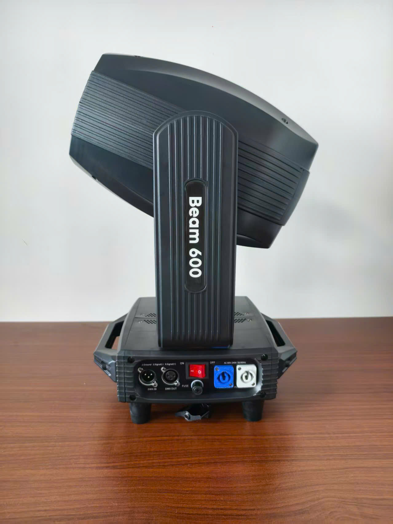 BEAM 600W, THƯƠNG HIỆU QNS