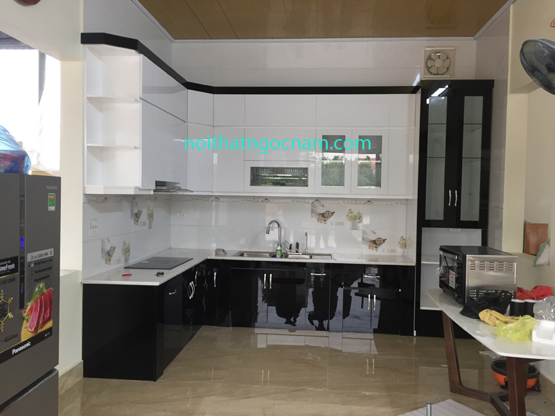 Tủ bếp Acrylic bóng giương đẹp nhất hiện nay