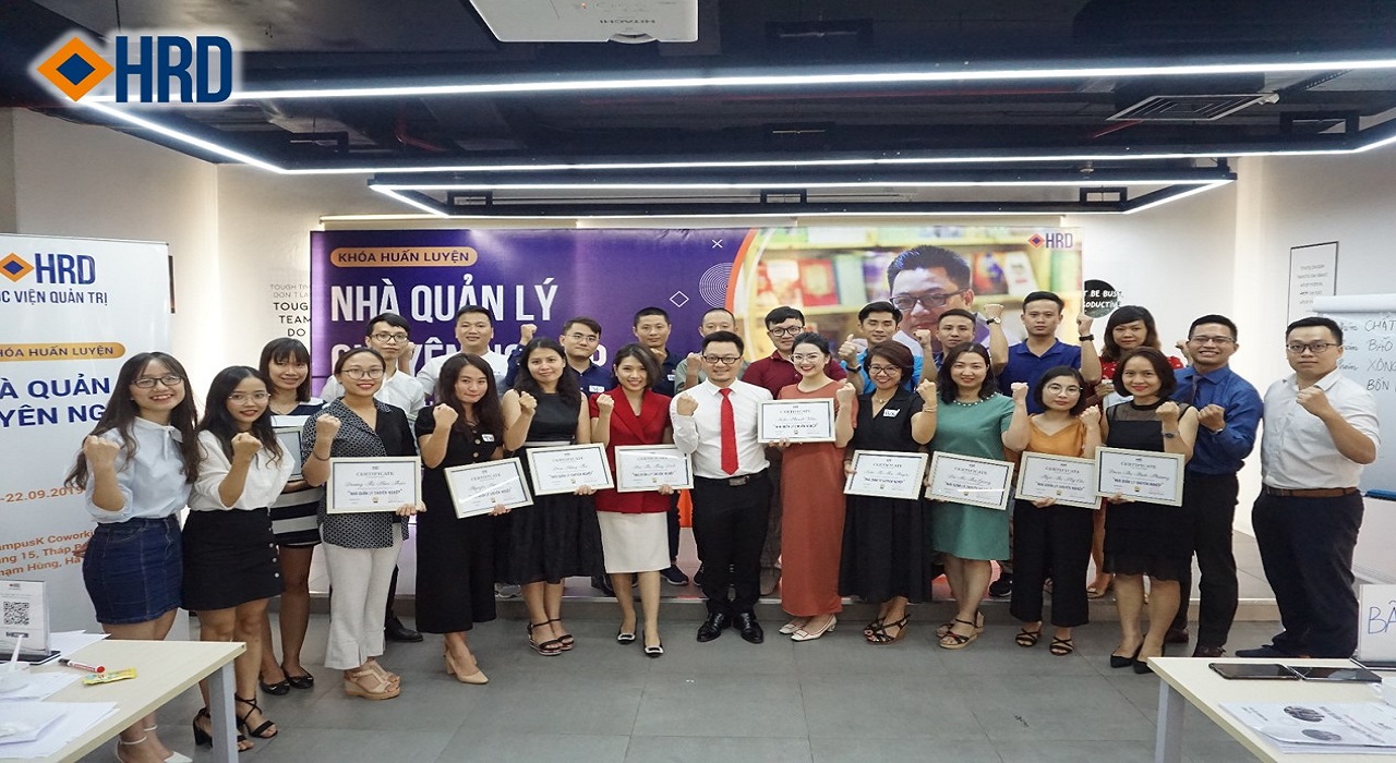 Khóa huấn luyện 