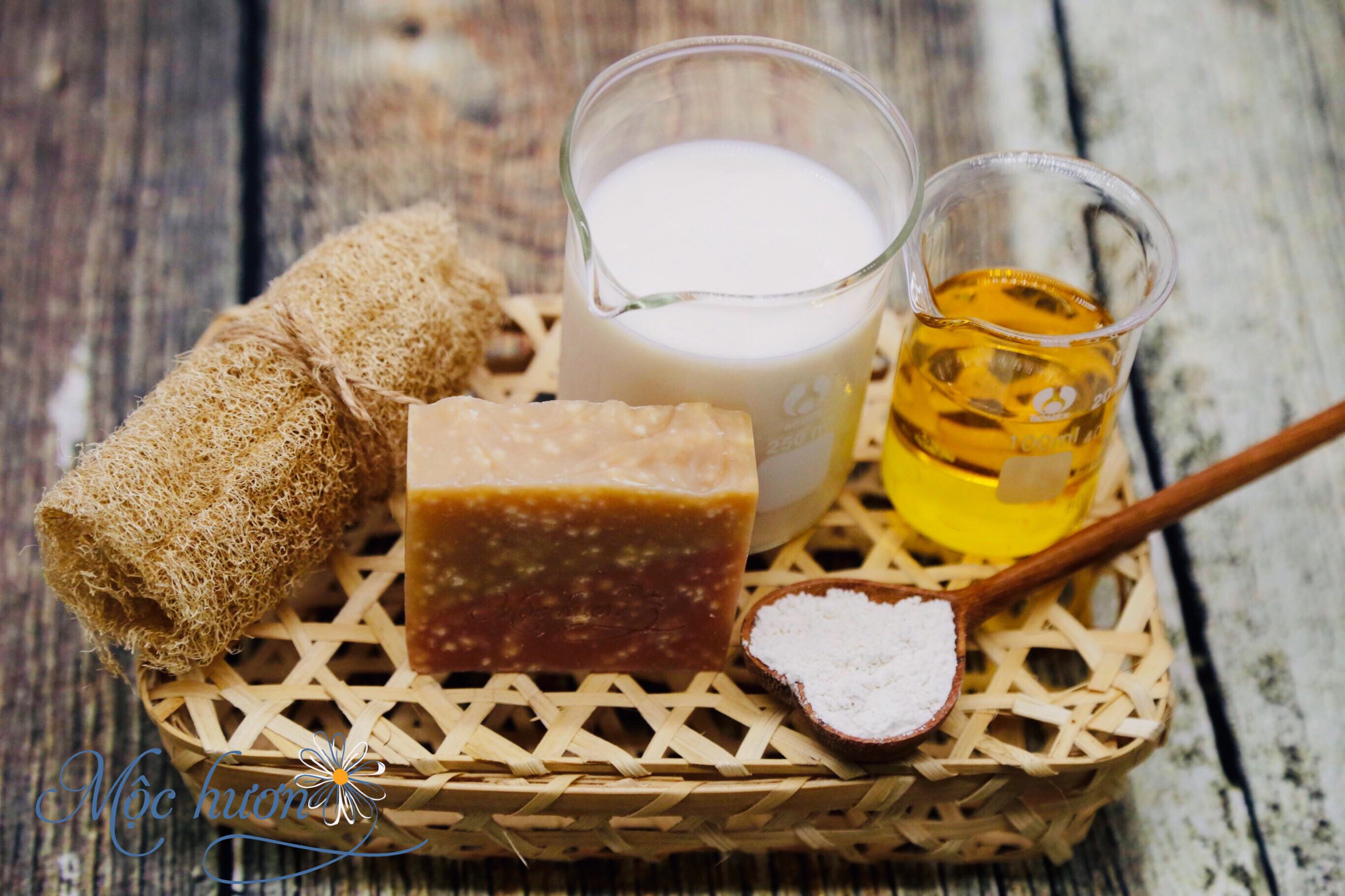 Bánh soap nào nhà Mộc Hương rửa mặt là thích nhất?