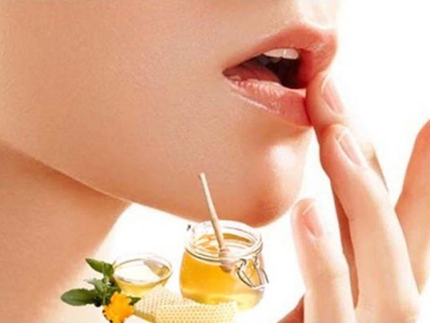 Bí quyết để môi căng mọng, tô son không lo bong vảy, lộ rãnh môi