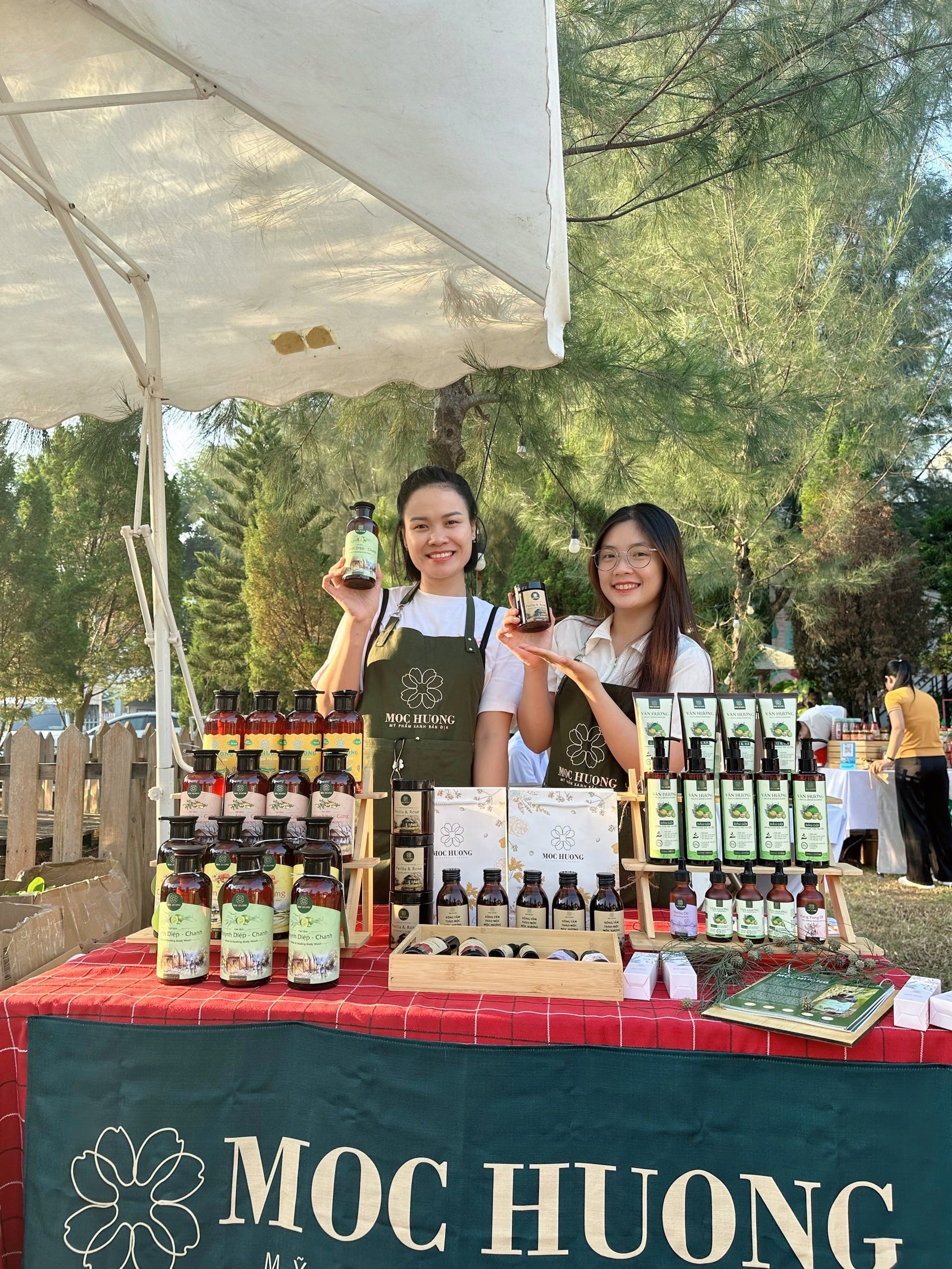 Chợ Sớm Bình Yên - phiên chợ của những người tử tế, ăn sạch sống lành Thanh Hóa