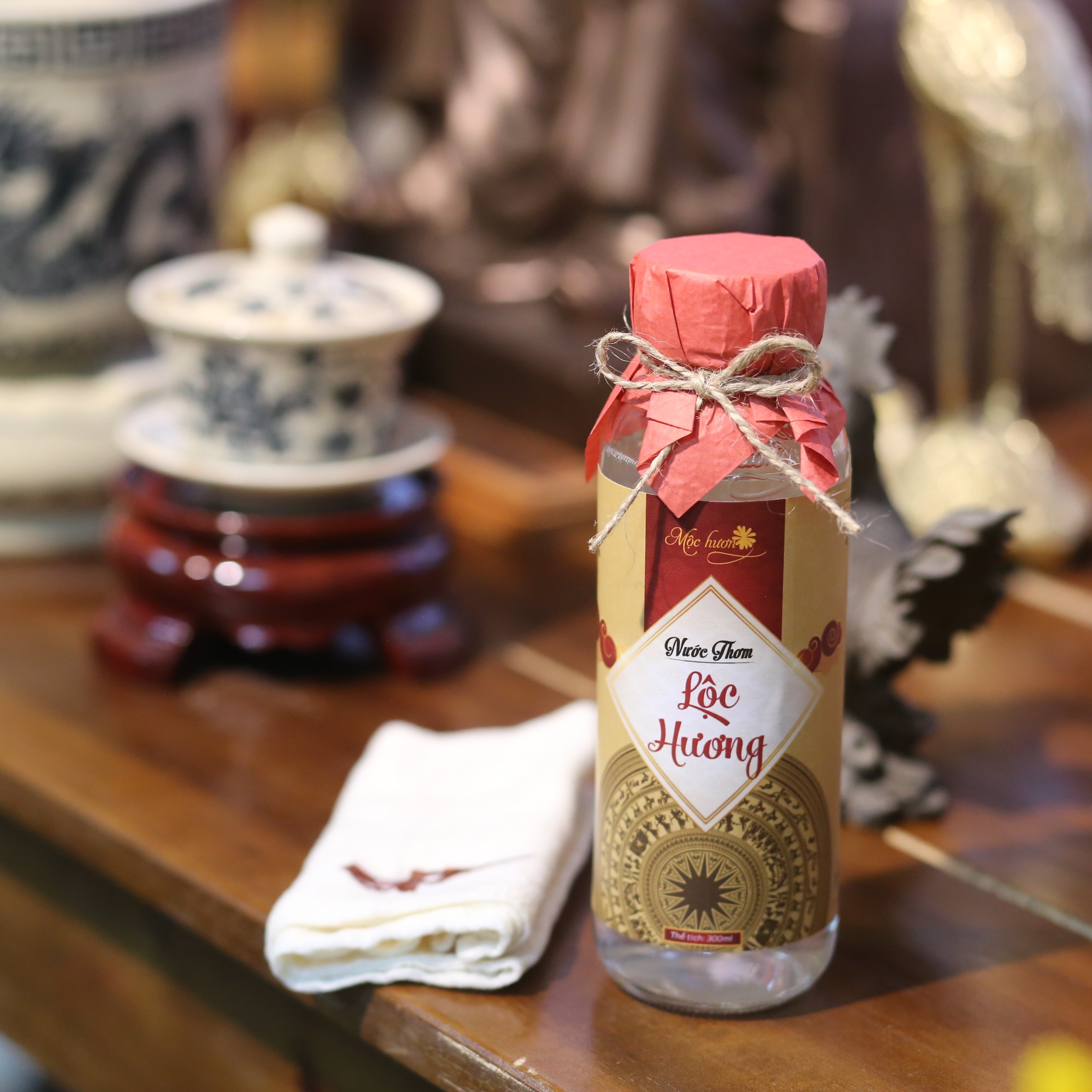 Nước thơm Lộc Hương