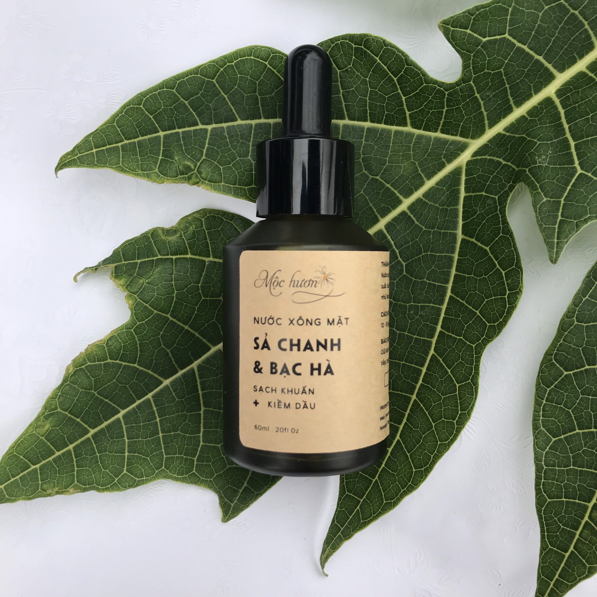 nước xông mặt bạc hà sả chanh