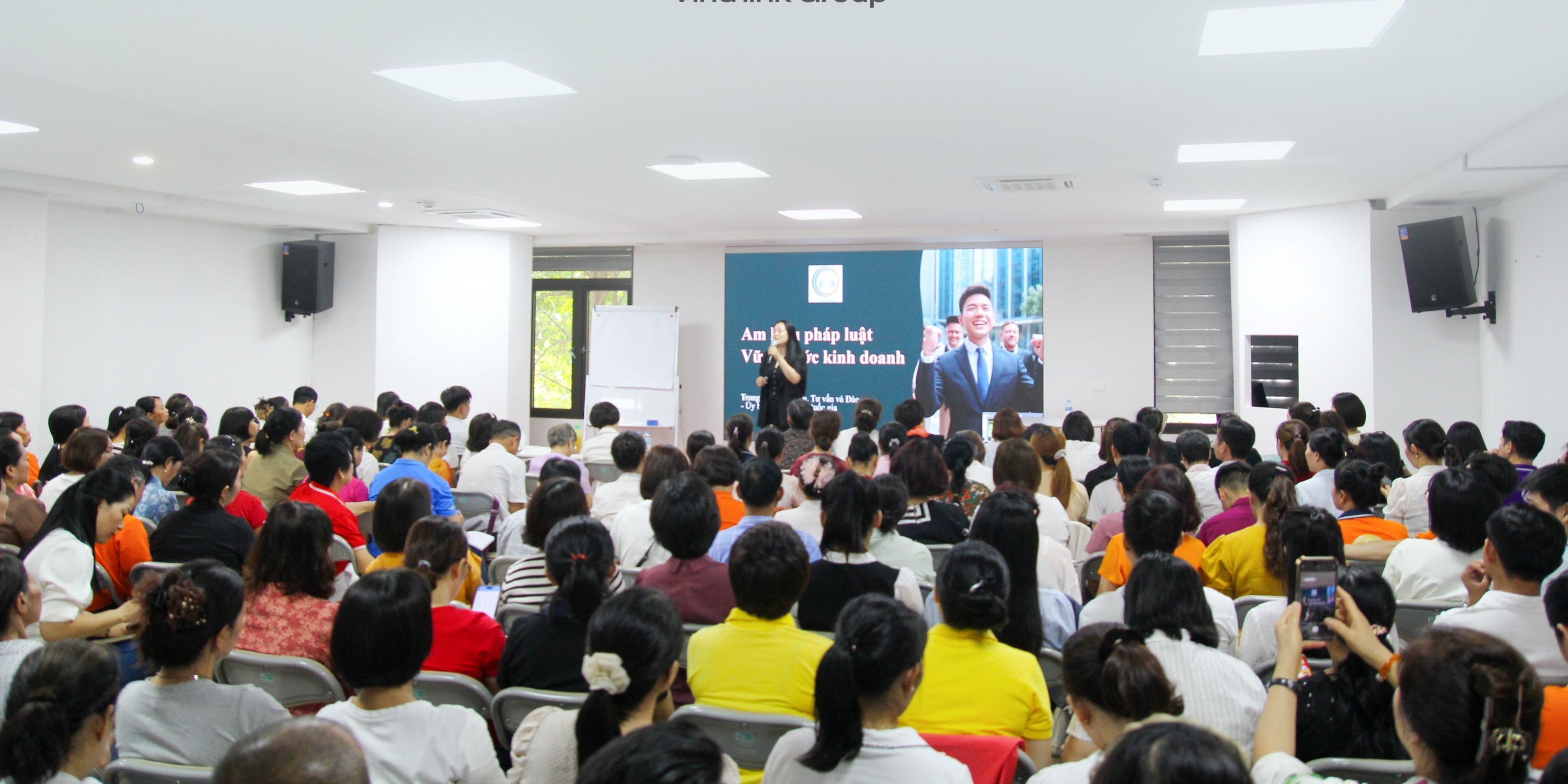 Vinalink Group cập nhật kiến thức pháp luật, hướng tới phát triển bền vững