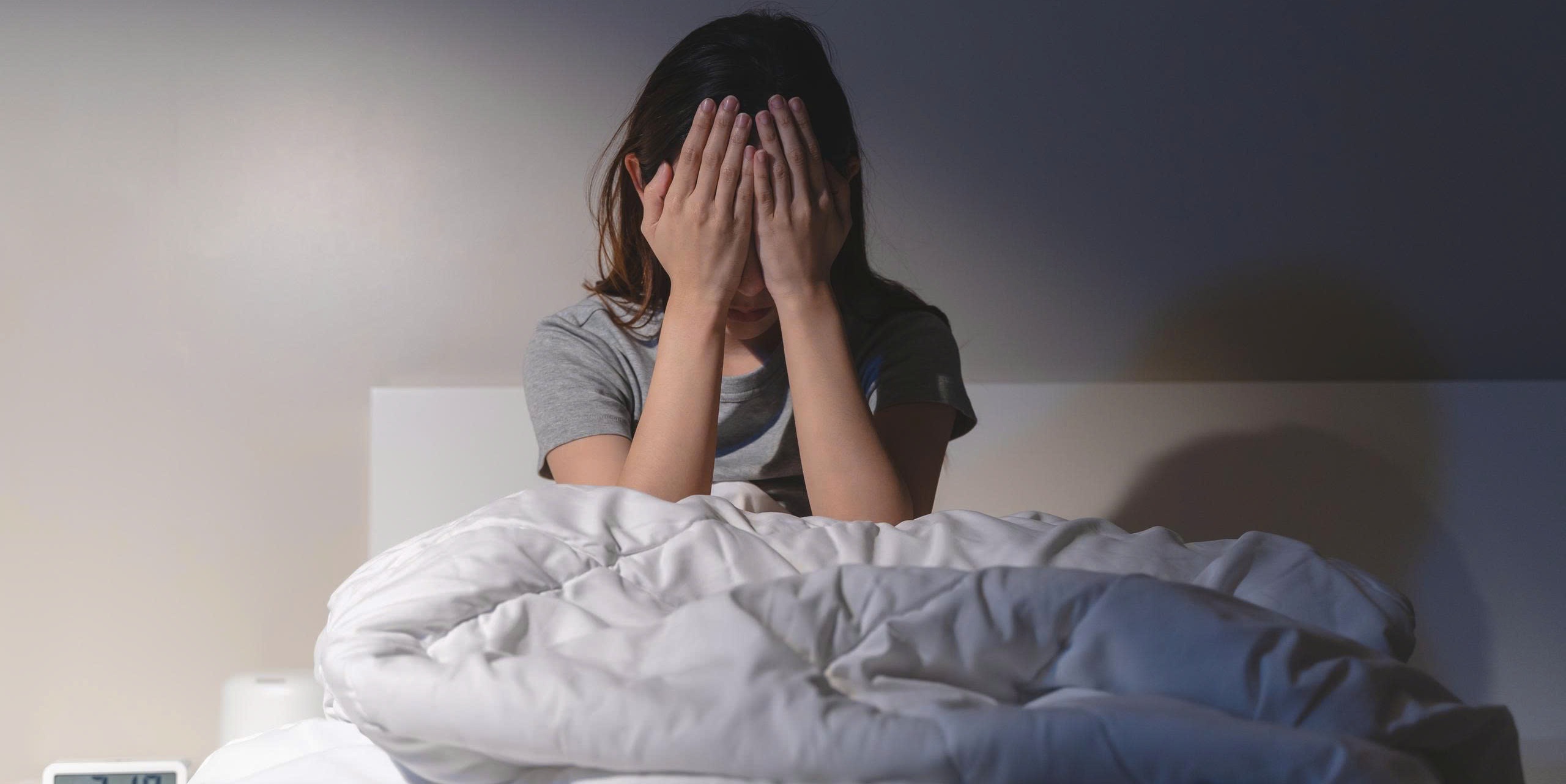 Người hay mất ngủ nên uống loại cà phê nào? Chọn đúng để vừa tỉnh táo vừa an giấc