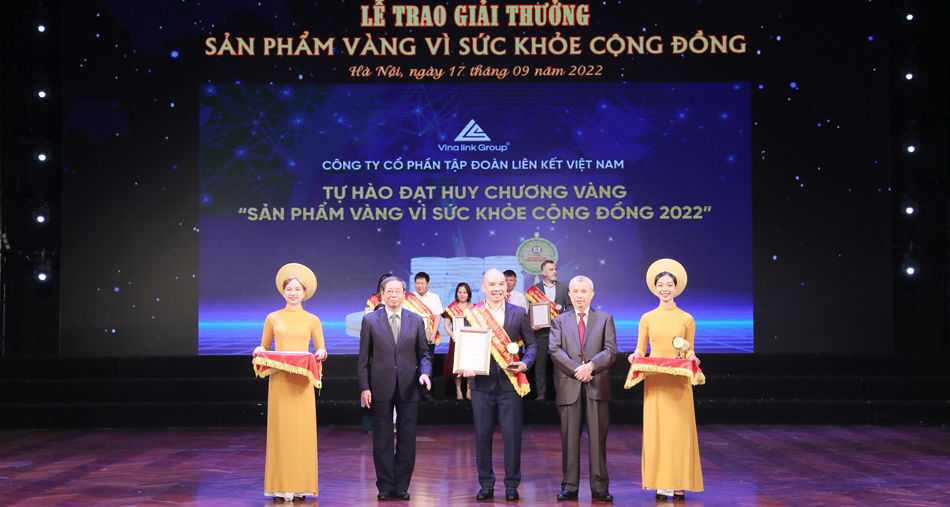 VINALINK GROUP VINH DỰ NHẬN GIẢI THƯỞNG “SẢN PHẨM VÀNG VÌ SỨC KHỎE CỘNG ĐỒNG” NĂM 2022