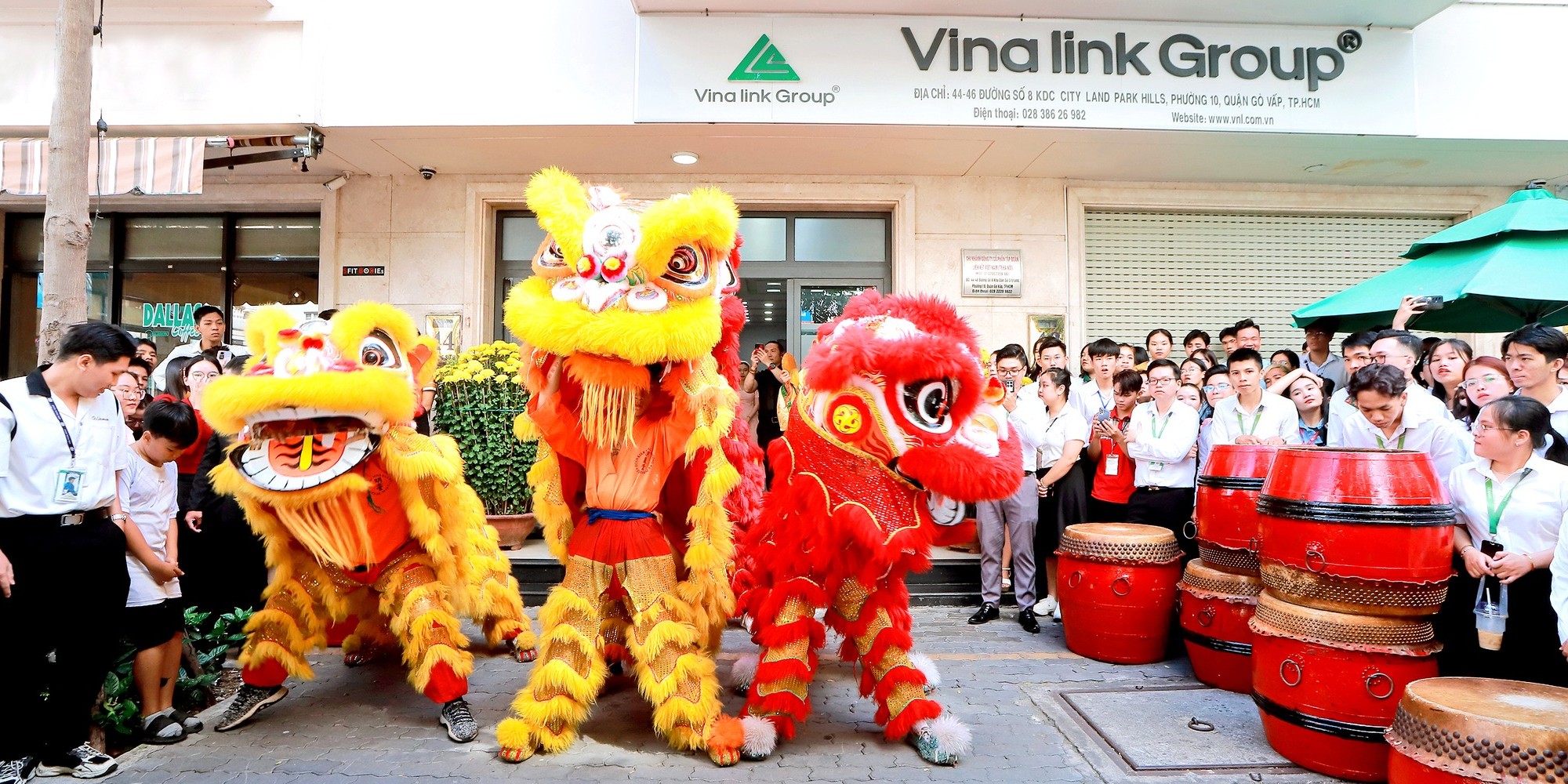 Khai xuân rộn ràng cùng Vinalink Group tại chi nhánh Hồ Chí Minh, chào đón năm mới 2025