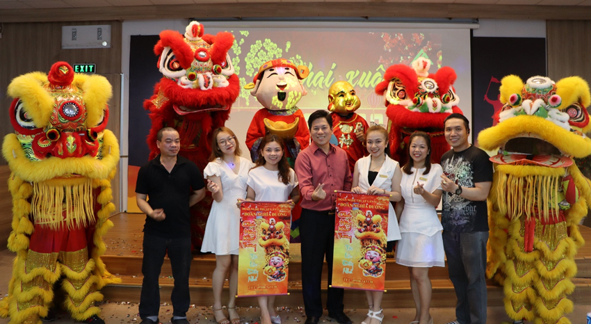 VINALINK GROUP SUM VẦY ẤM ÁP NGÀY KHAI XUÂN