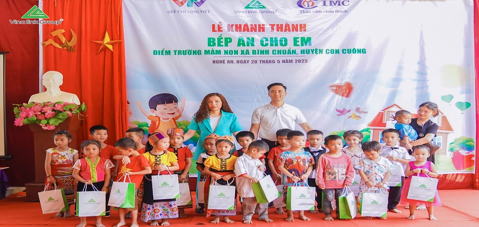 KHÁNH THÀNH BẾP ĂN CHO EM – BẾP ĂN BÌNH CHUẨN, CON CUÔNG, NGHỆ AN