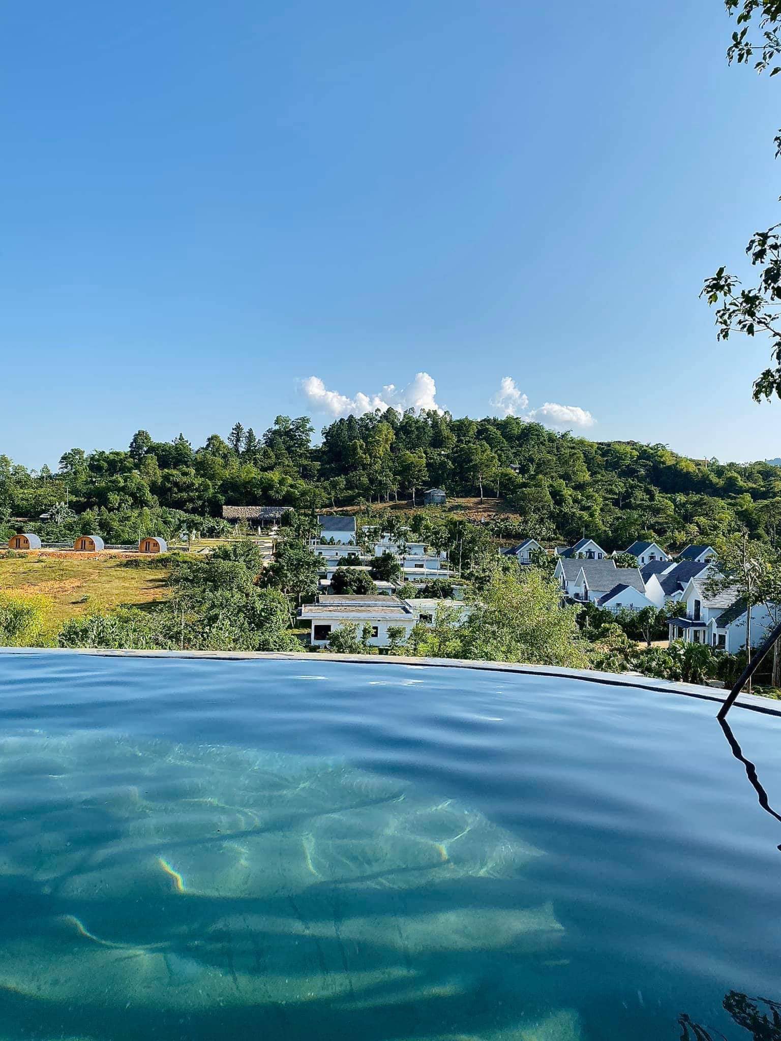 Rose Villa Ba Vi Minibreak Vn