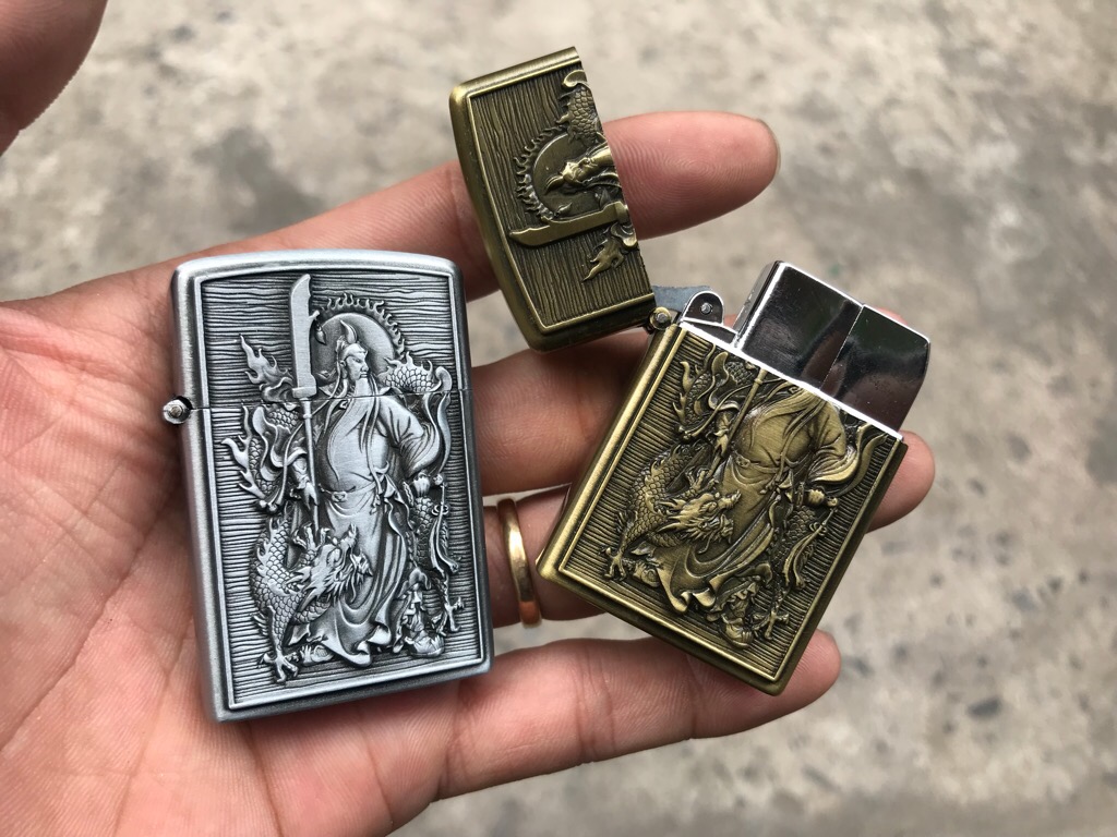 Bật lửa quẹt zippo quan công xài gas cực đẹp (xài gas) - bep a3 giá sỉ và lẻ rẻ nhất Bật lửa quẹt zippo quan công xài gas cực đẹp (xài gas) - bep a3 giá sỉ và lẻ rẻ nhất